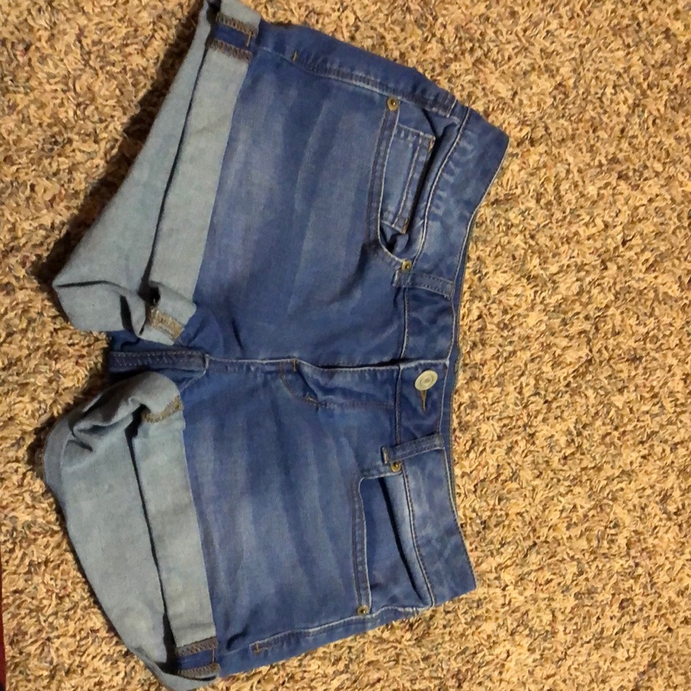 SO Shortie Shorts